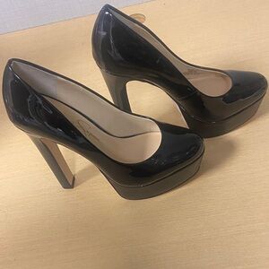Jessica Simpson Black Patent Heels